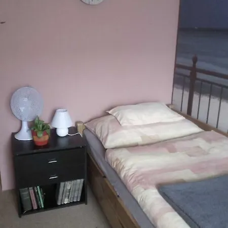 Apartament Furedi Piheno *