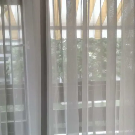 Furedi Piheno Apartman *