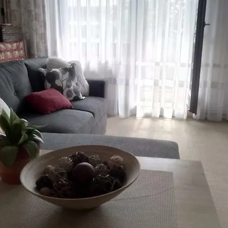 Apartament Furedi Piheno